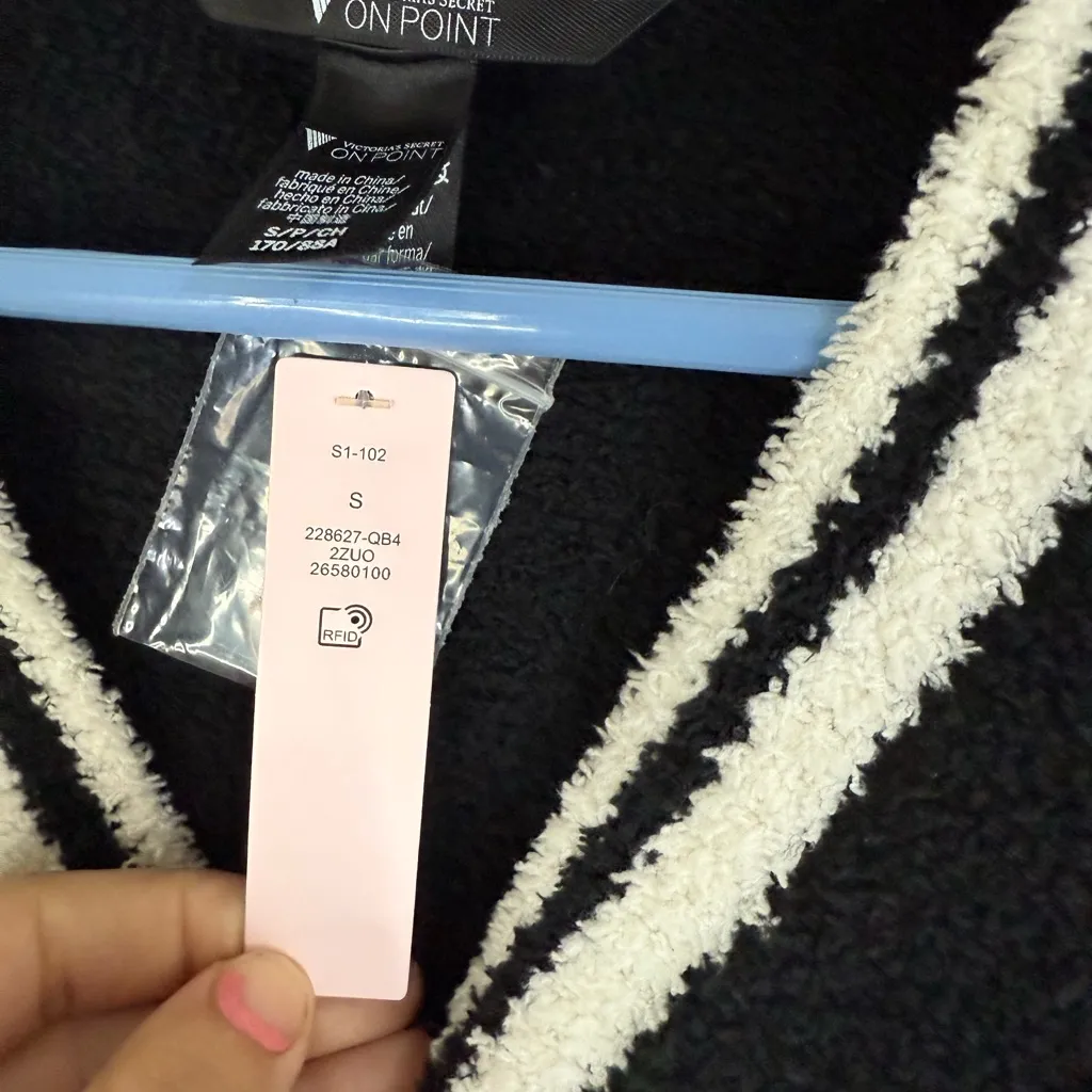 Victoria secret on point new with tags - Image 4