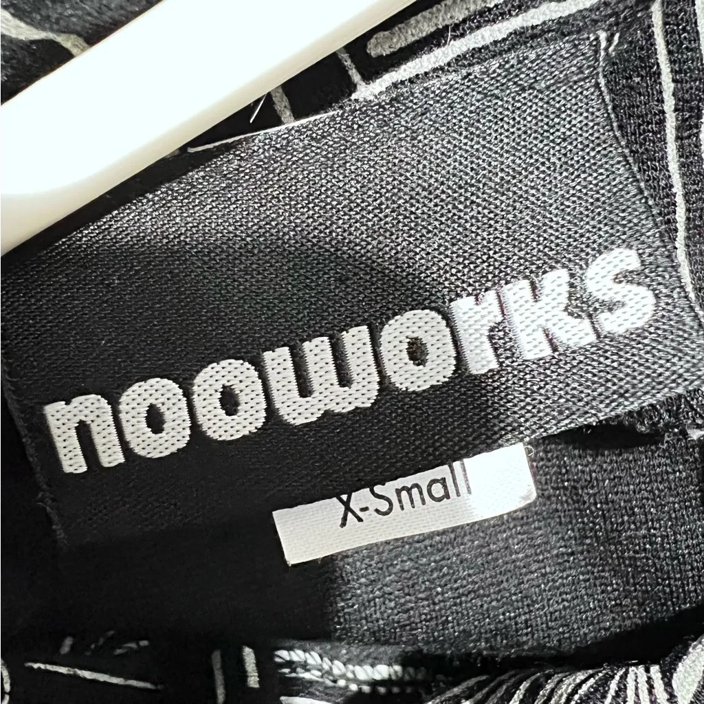 Nooworks Monochrome Abstract Mini Dress - Image 9