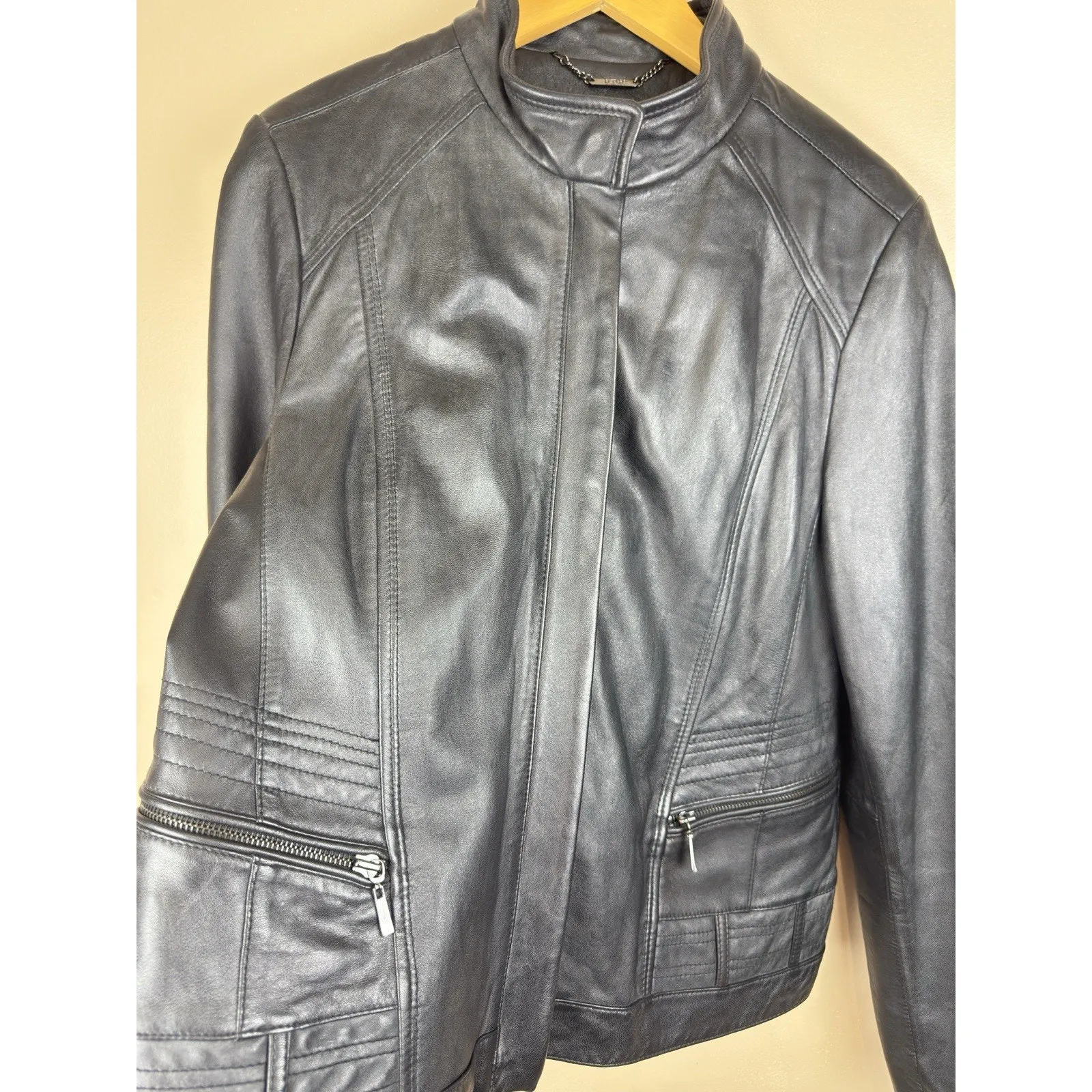 Vintage A.N.A Women’s XL Black Genuine Lambskin Leather Motorcycle Biker Jacket - Image 2