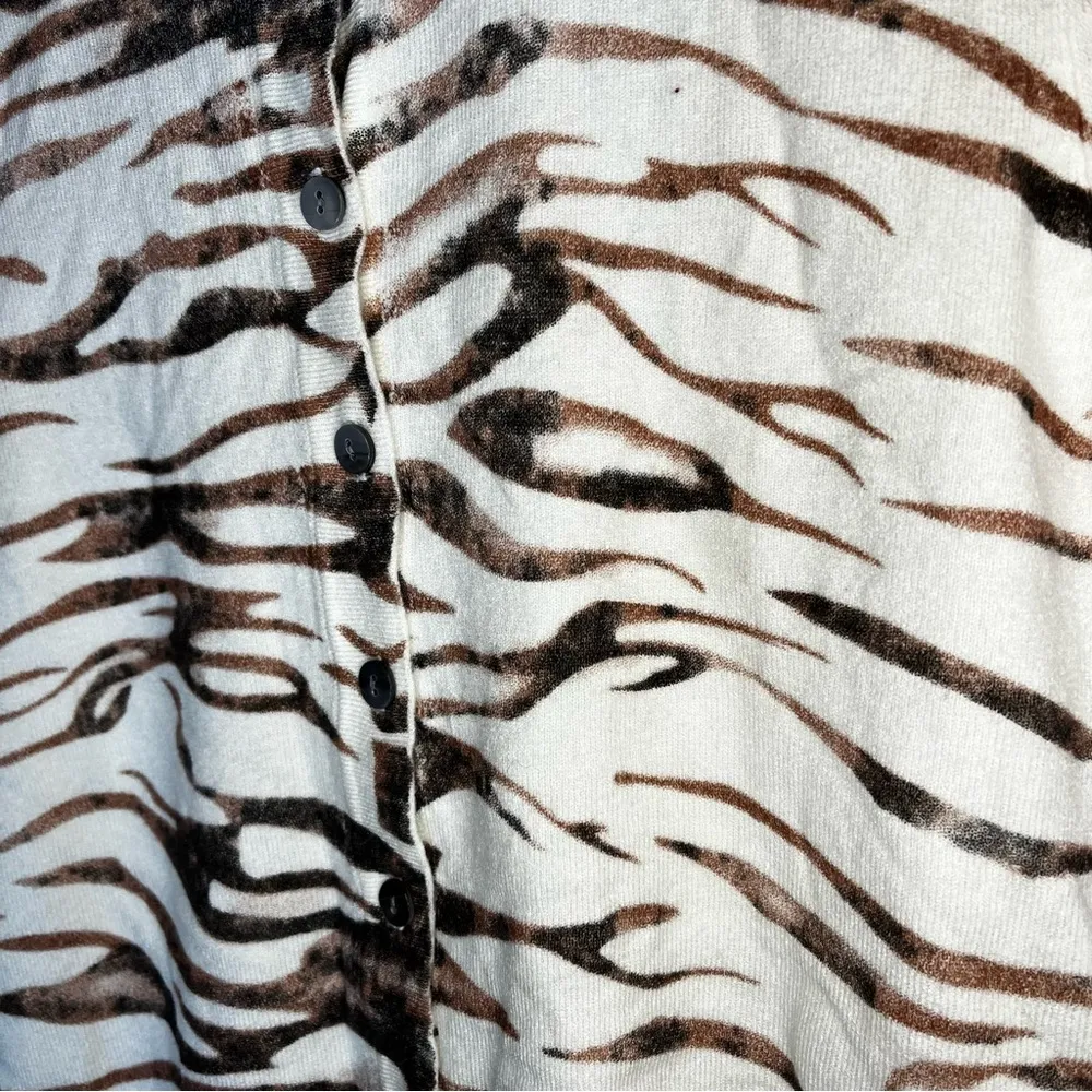 Vila Milano NWT  Brown Zebra Cardigan Botton Down Women’s Small Career Lightweigh - Image 6