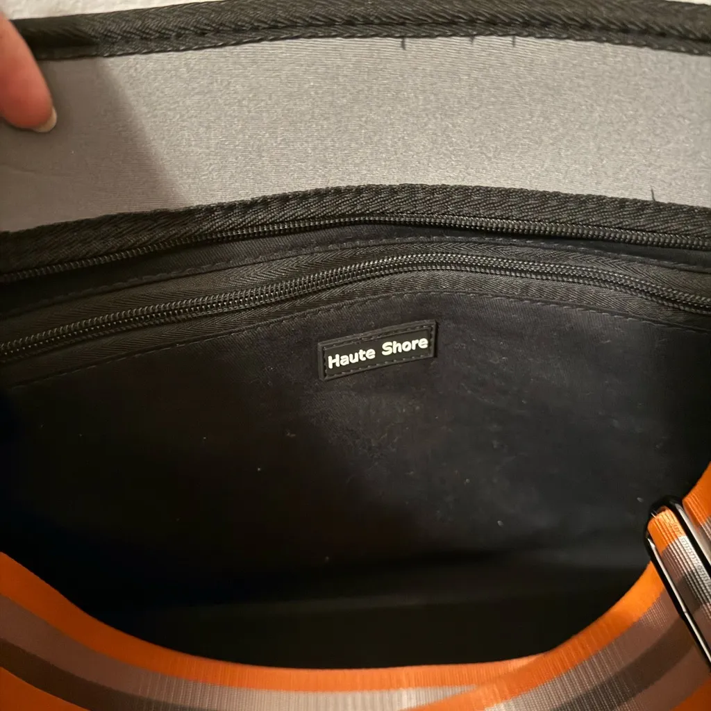 NWOT Haute Shore Grey Tote Bag With Orange Straps Gray - Image 4