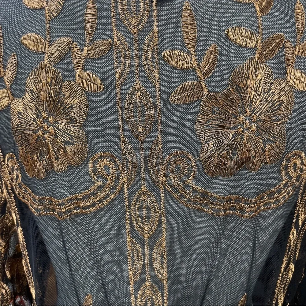 Haute Monde Kimono Duster
Robe Jacket Women Size L Bronze Embroidery Boho Retro - Image 8