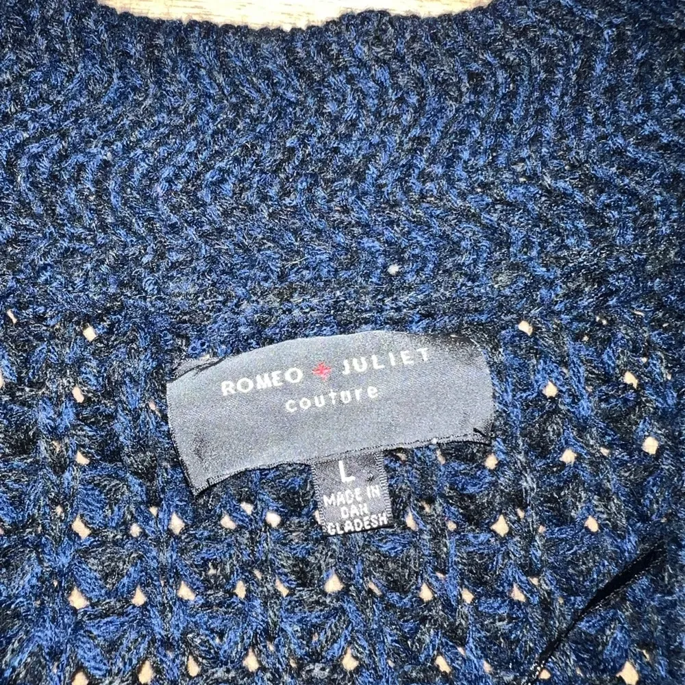 dark blue cardigan - Image 3