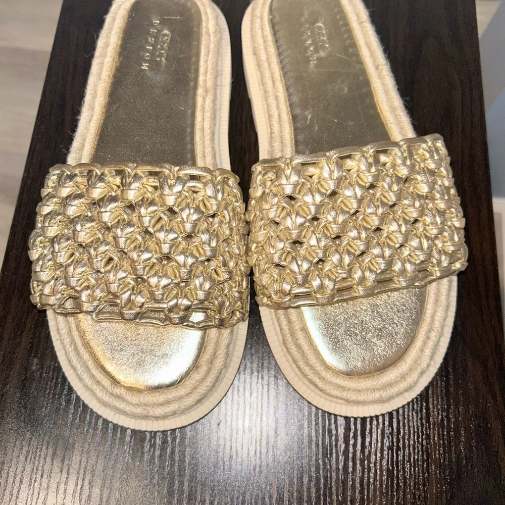 ASOS DESIGN Jupiter woven espadrille in gold - Image 5