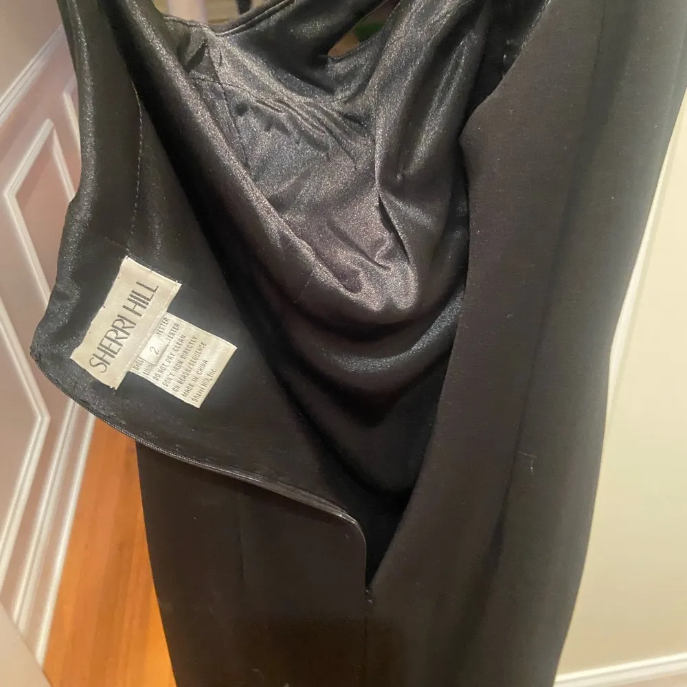 Worn one time prom dress - Image 3