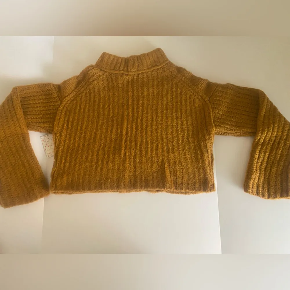 Small Alpine Crop Sweater Cinnamon Toast Fair Isle Chunky Knit NWT - Image 4