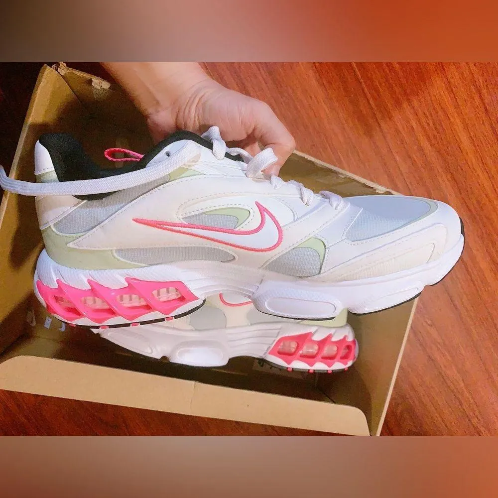 Zoom Air Fire W11.5 .M10 Light Silver Hyper Pink Running Shoes - Image 11