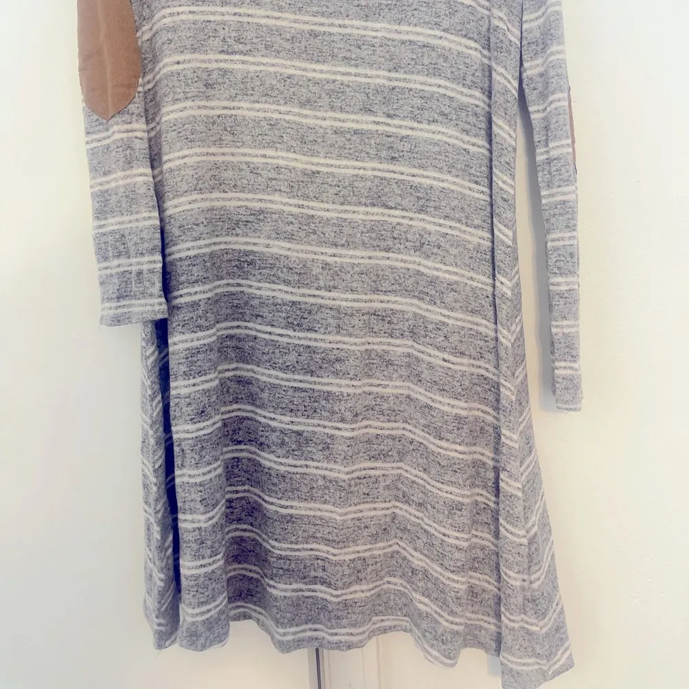 | Striped sweater dress - Image 2