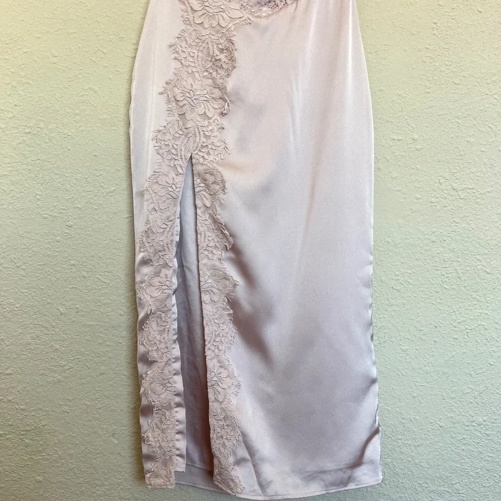 HOUSE OF CB 'Georgia' Crystal Satin and Lace Midi Dress cutout Size M NWOT‎ - Image 7
