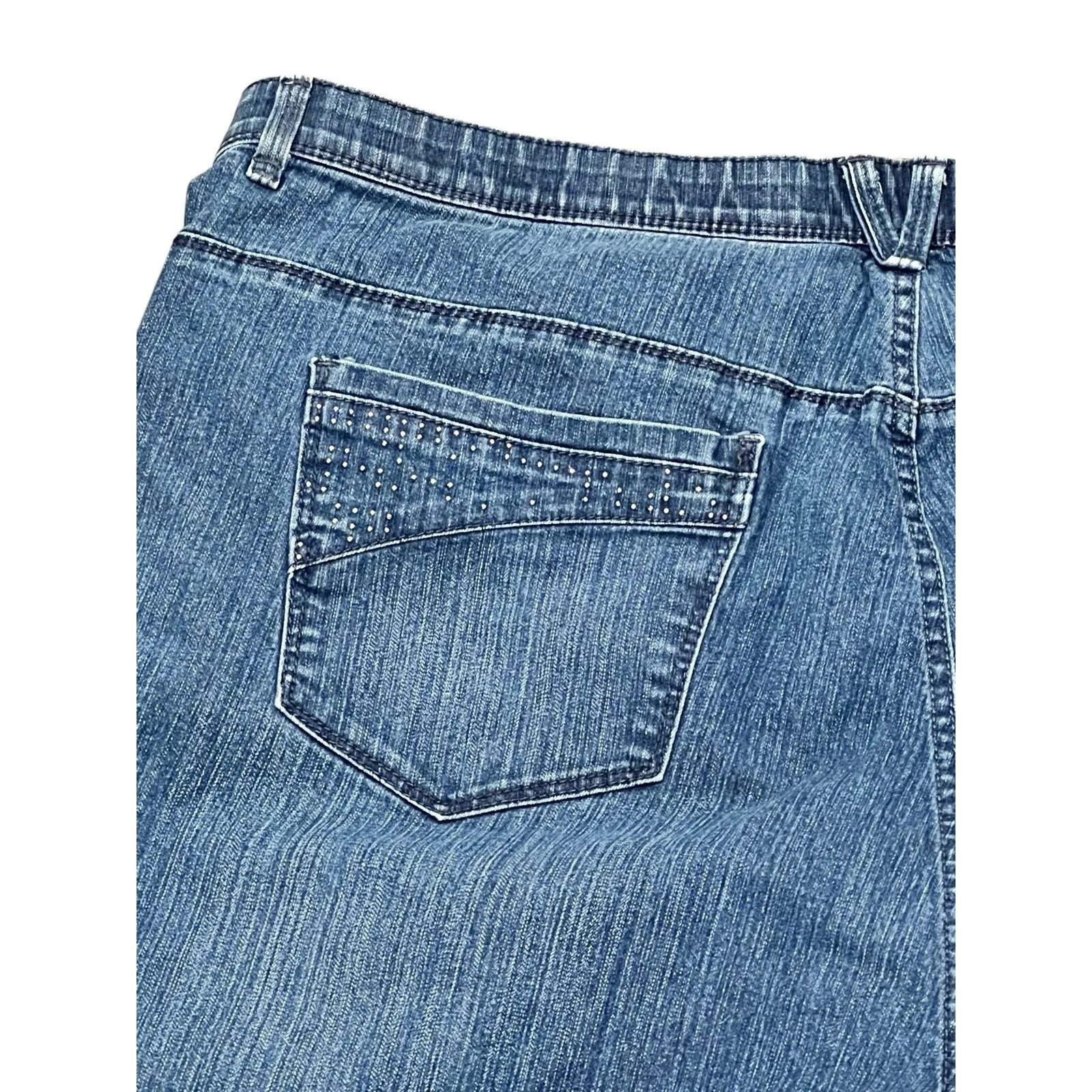 Gloria Vanderbilt Women's Shorts Blue 24W‎ Stretch Denim 12" Inseam - Image 5