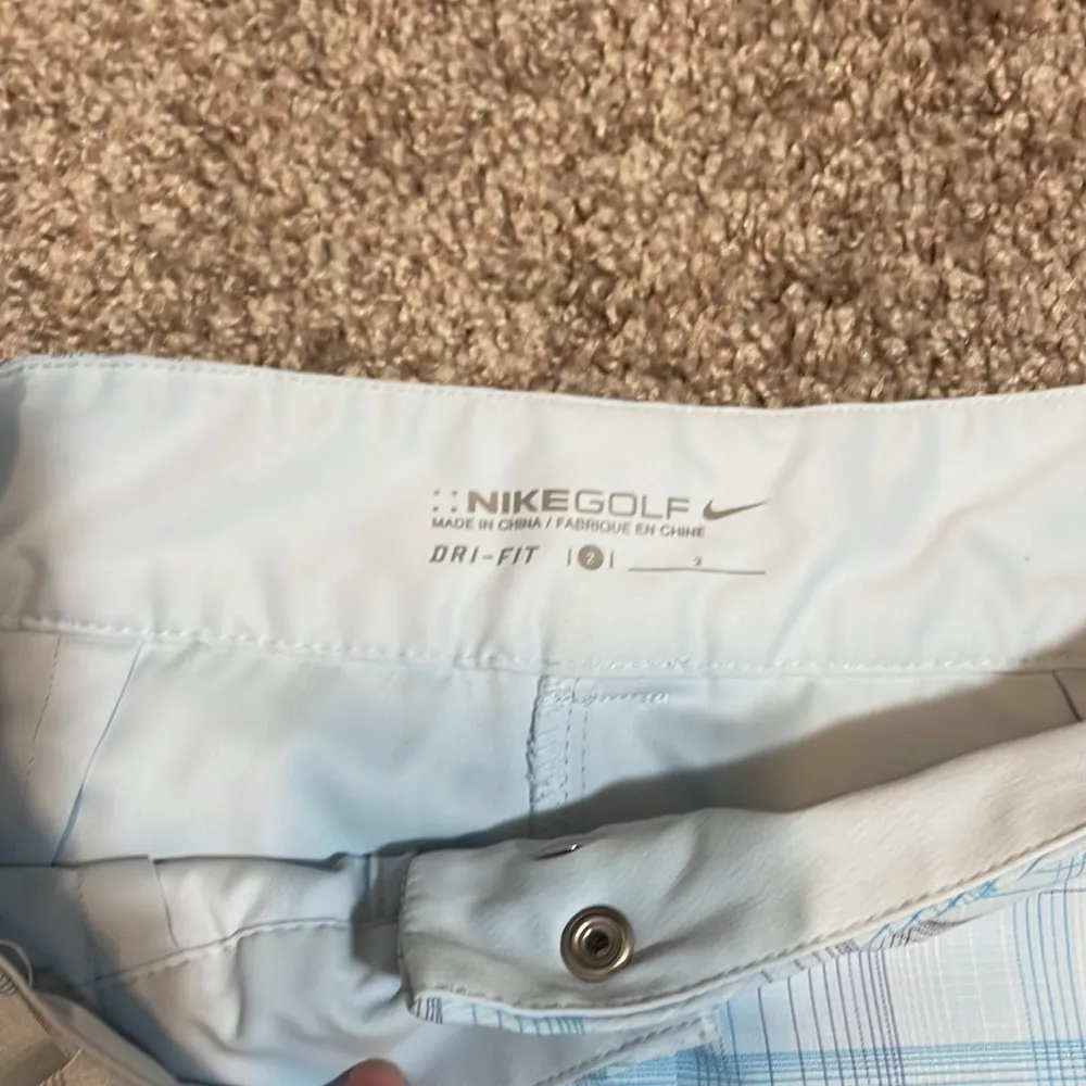 Nike Golf Skirt Size 2 Light Blue Plaid Lined Skort Dri-Fit Stretch Tech Fabric - Image 4