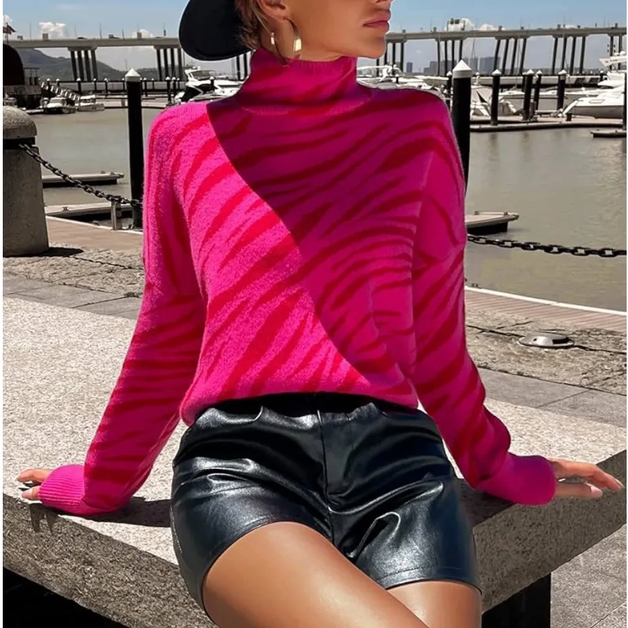 Vibrant Fuchsia Zebra Print Sweater. Pink Size M - Image 6