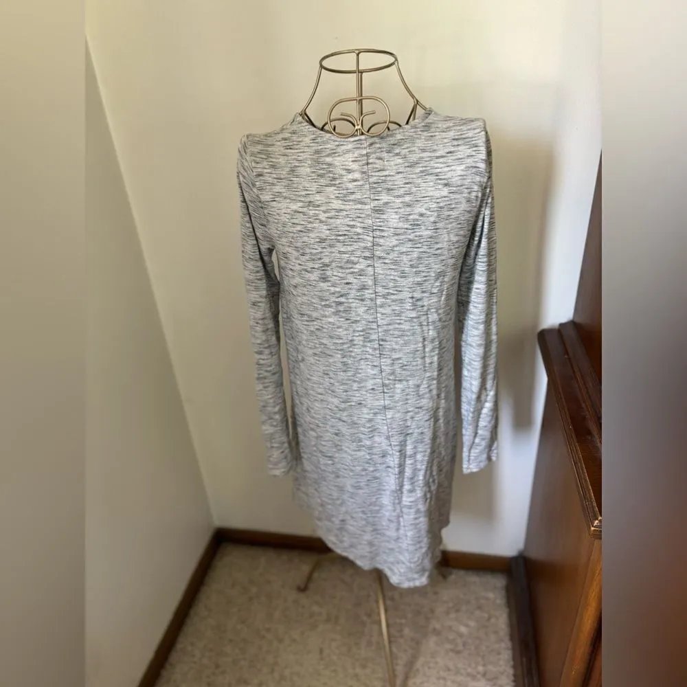 Abercrombie long sleeve gray t shirt dress with pocket S - Image 7