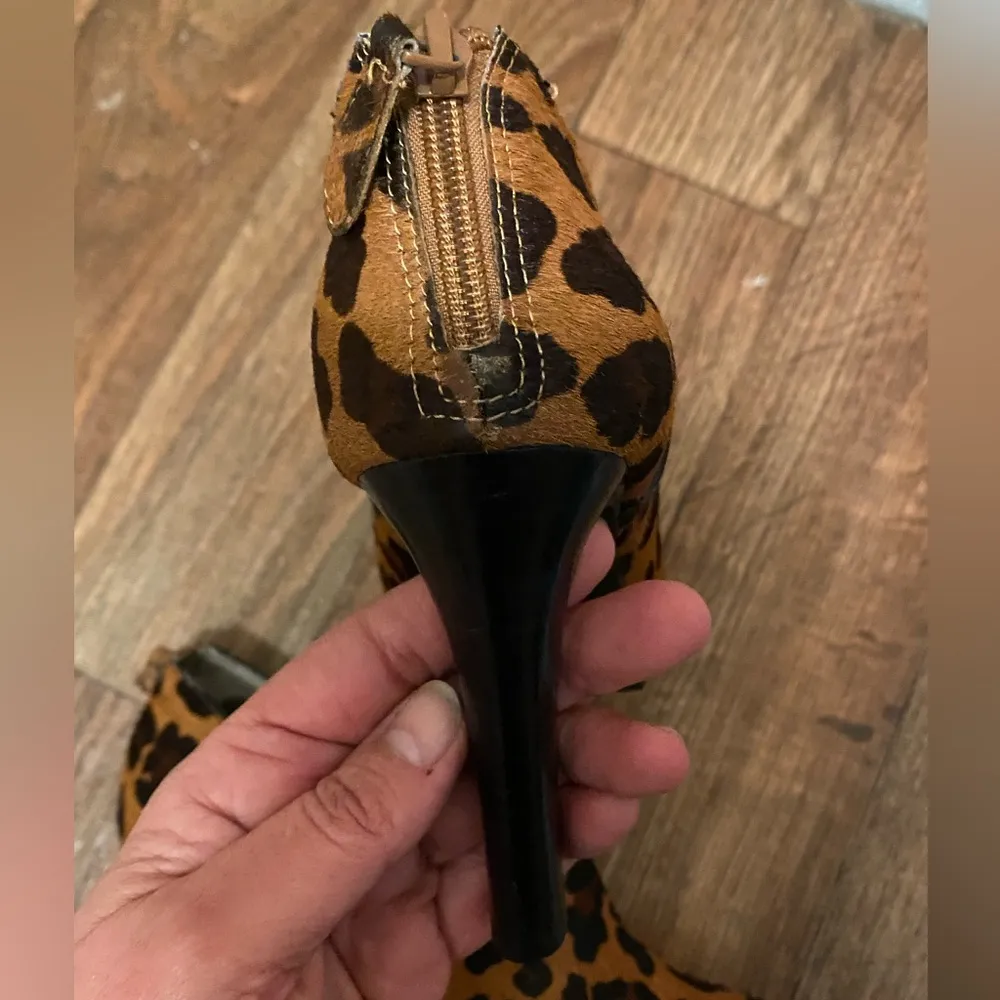 Leopard/Cheetah Print Heels Banana Republic Mobwife New without box size 7M - Image 3