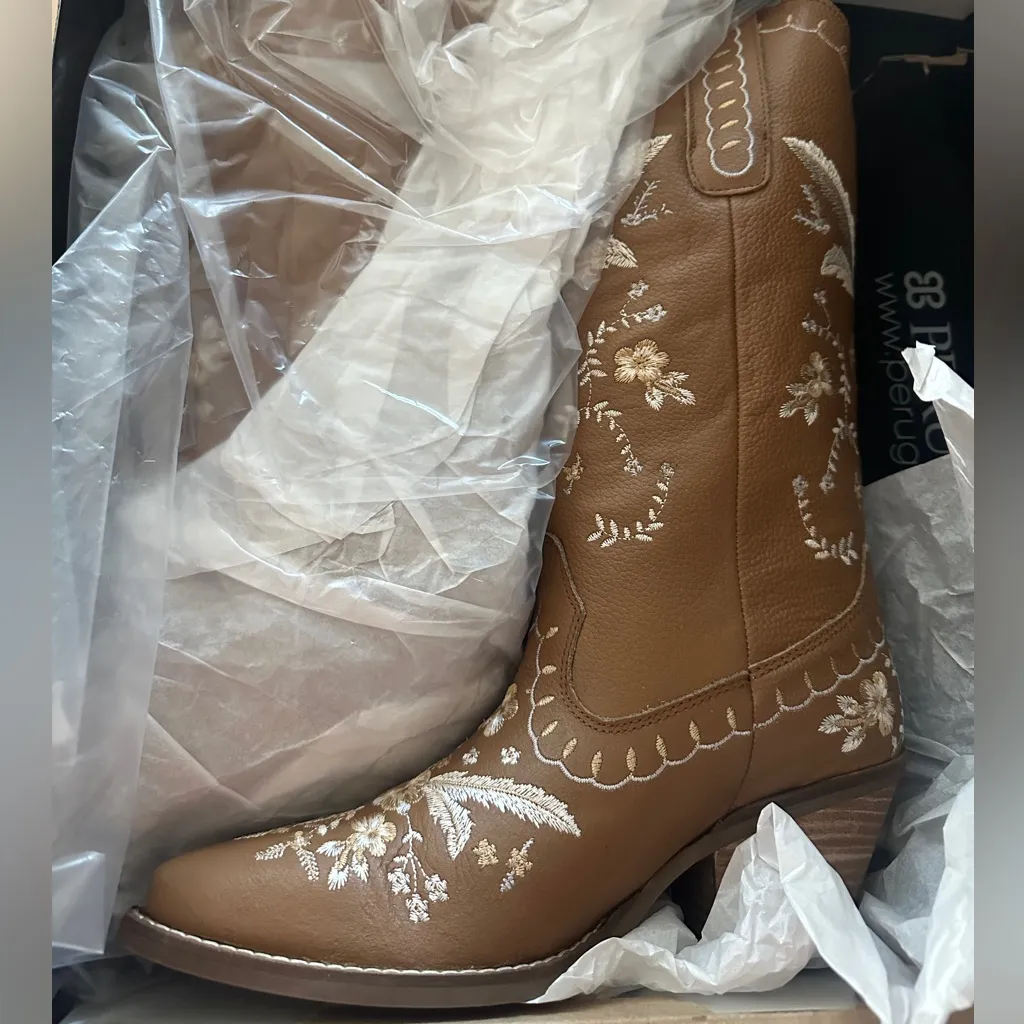 Dingo Embroidered Cowboy Boots - Image 6