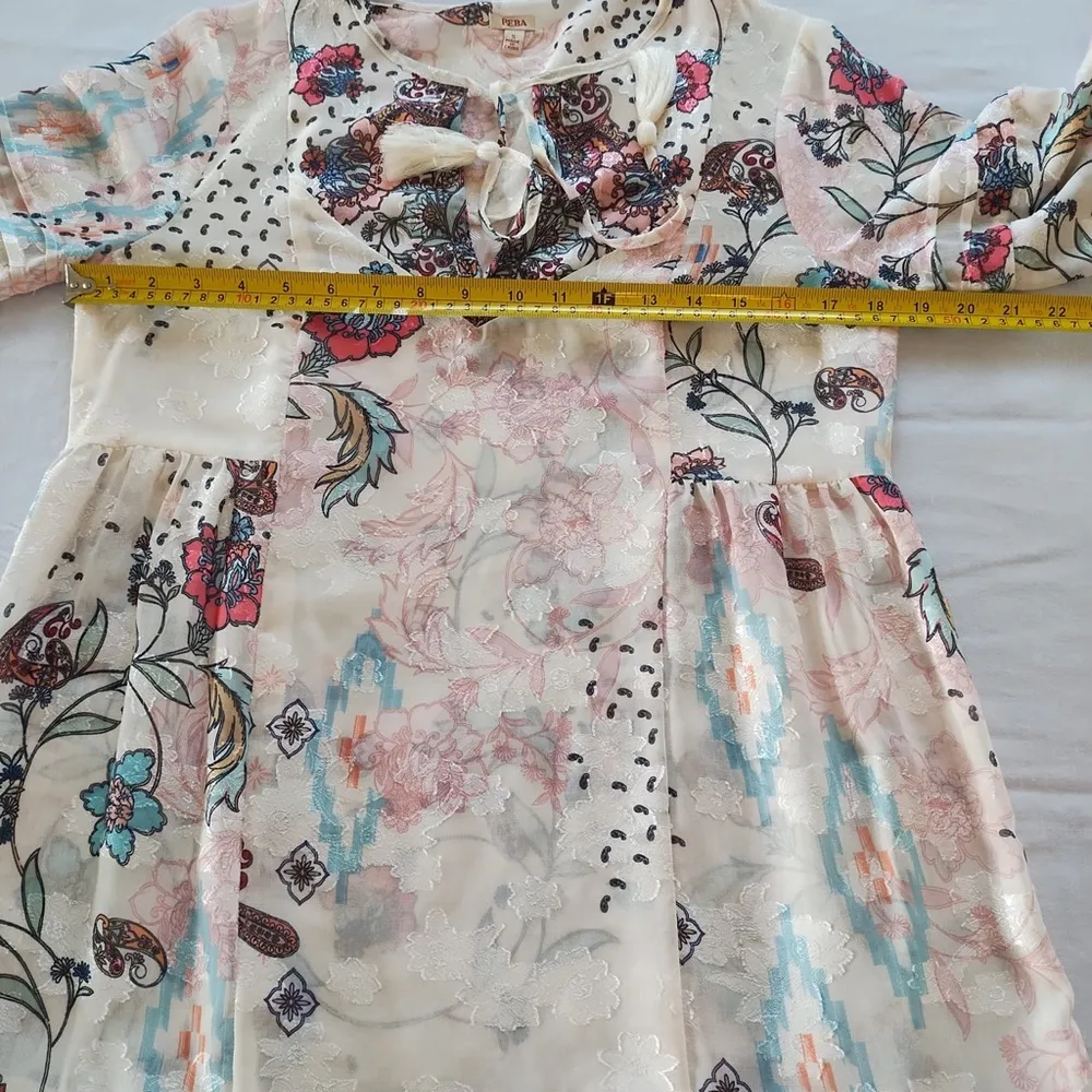 Reba Floral Boho Shift Dress Women’s Size Small Peplum Hem Tassels Sheer - Image 9