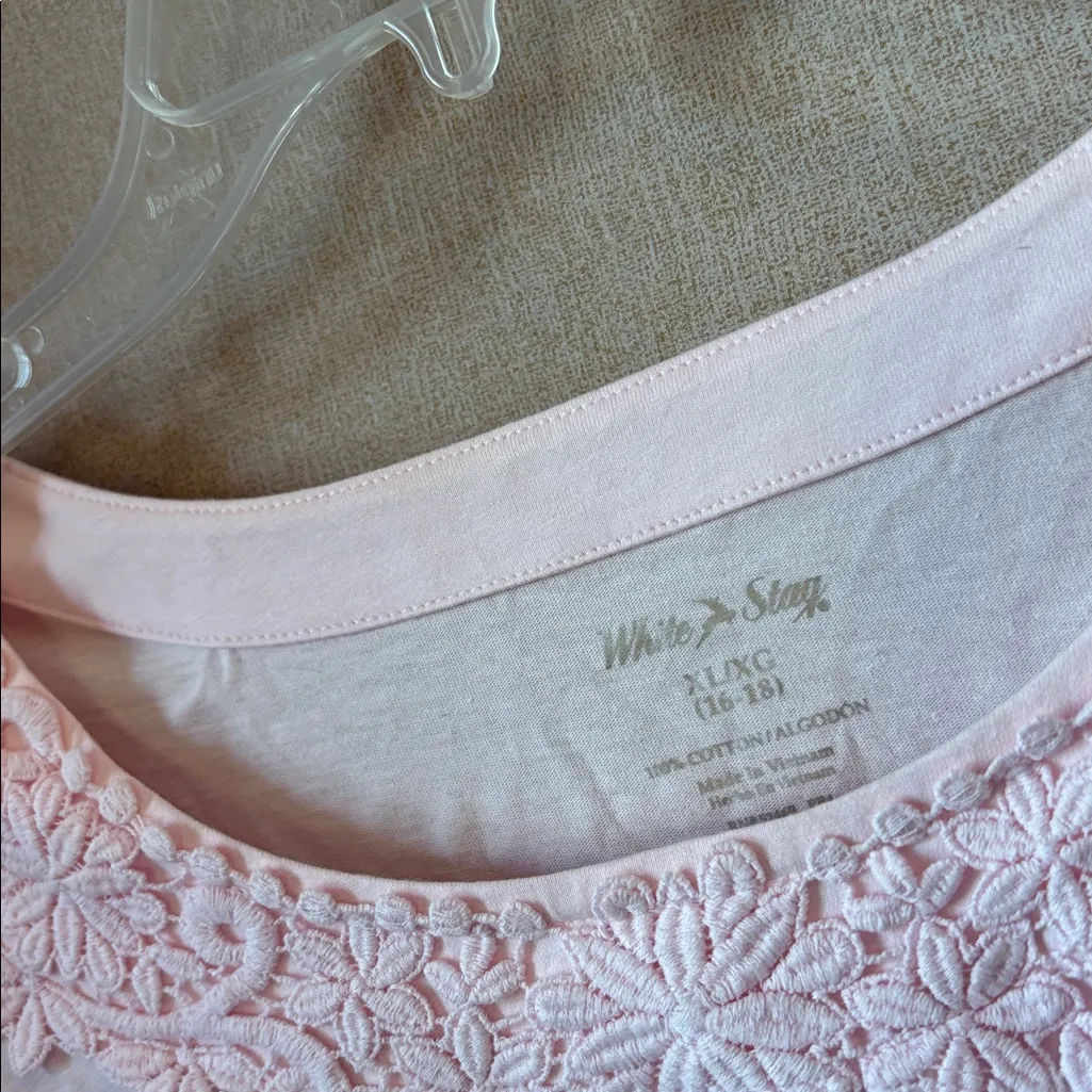 White Stag Light Pink Floral Trim Short Sleeve Top xl - Image 3