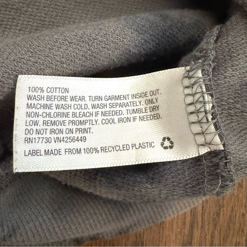 TARGET’s Orignal Use Los Angeles tie dye sweatshirt, unisex, size L - Image 11