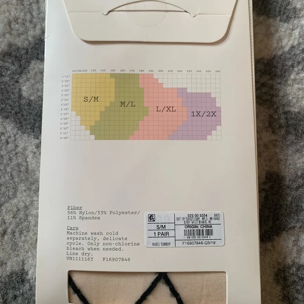 ⭐️Wide Fishnet Fashion Tights Criss Cross Panty Hose S/M NWT - Image 3