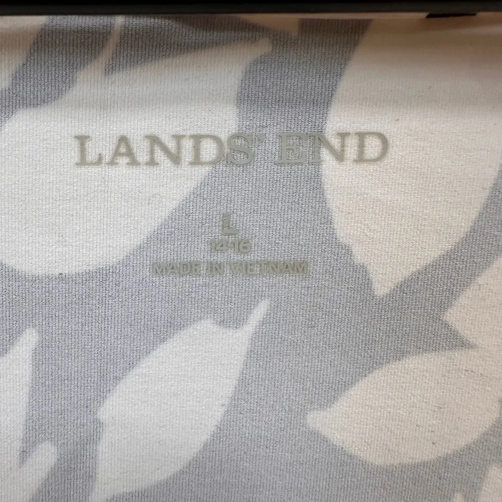 Lands End Womens L Black White Havana Floral Sleeveless Swim
Flounce Dress Size L - Image 4