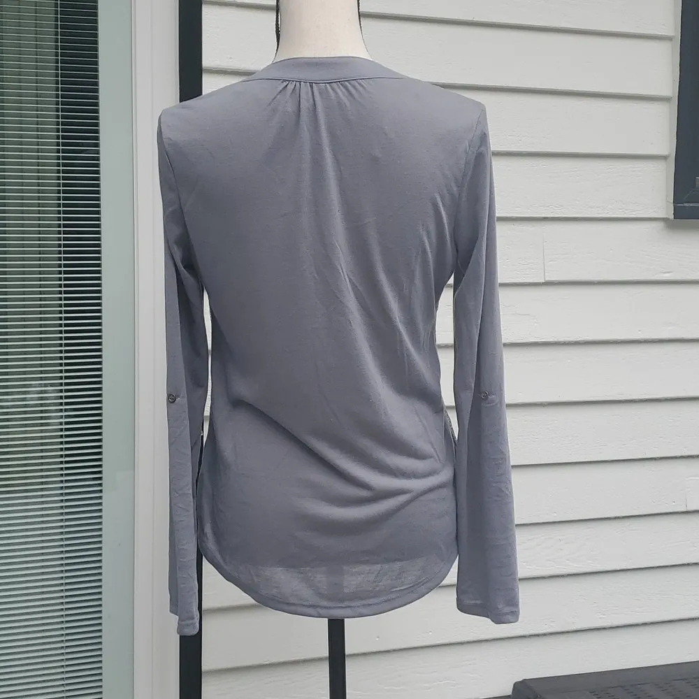 NWT No Boundaries Mixed Media Lace Front Long sleeve Henley - Image 6