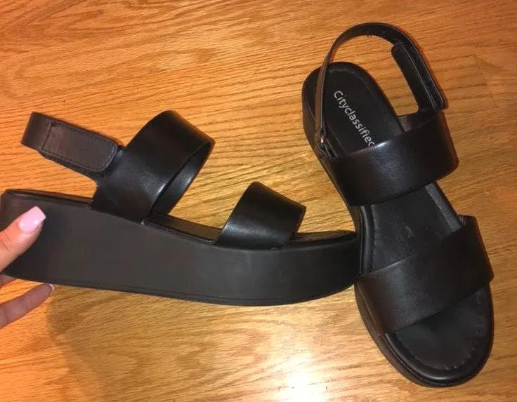 City Classified Platform Sandals  - Image 4