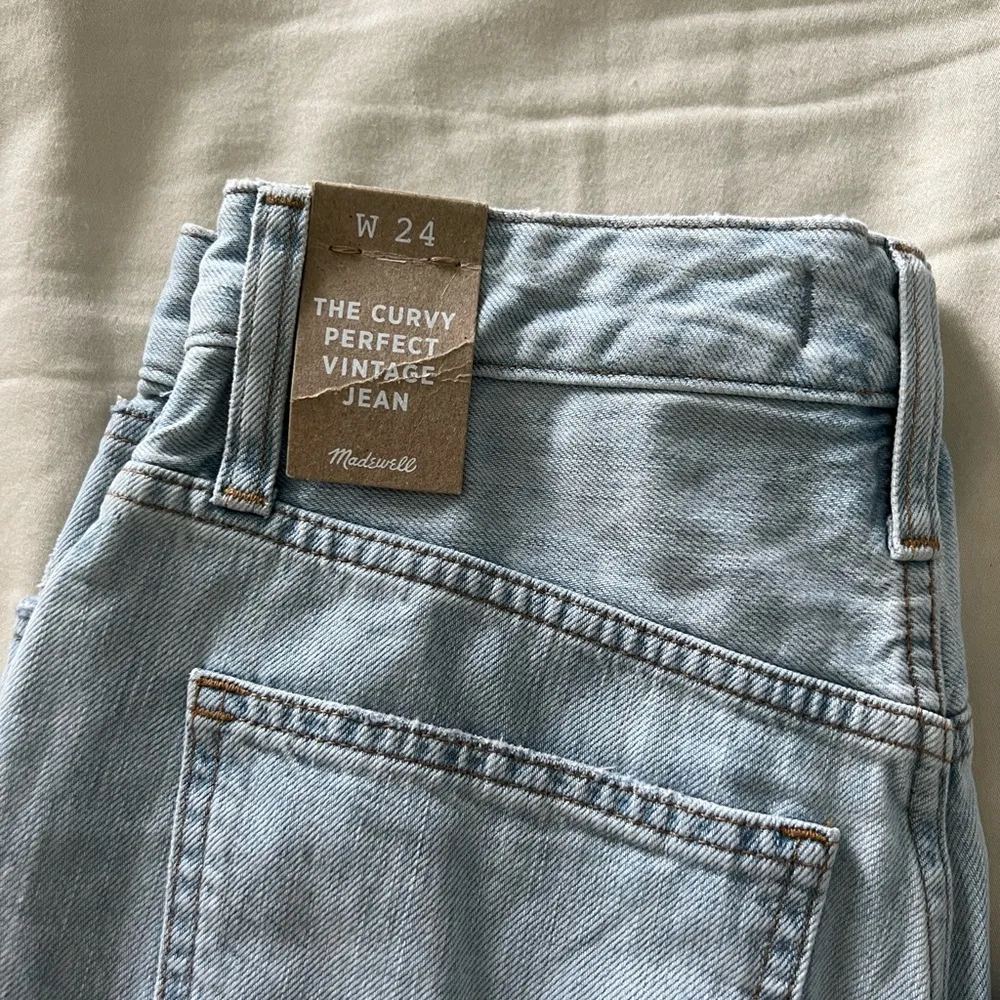 NWT Madewell curvy perfect vintage jean size 24 - Image 4
