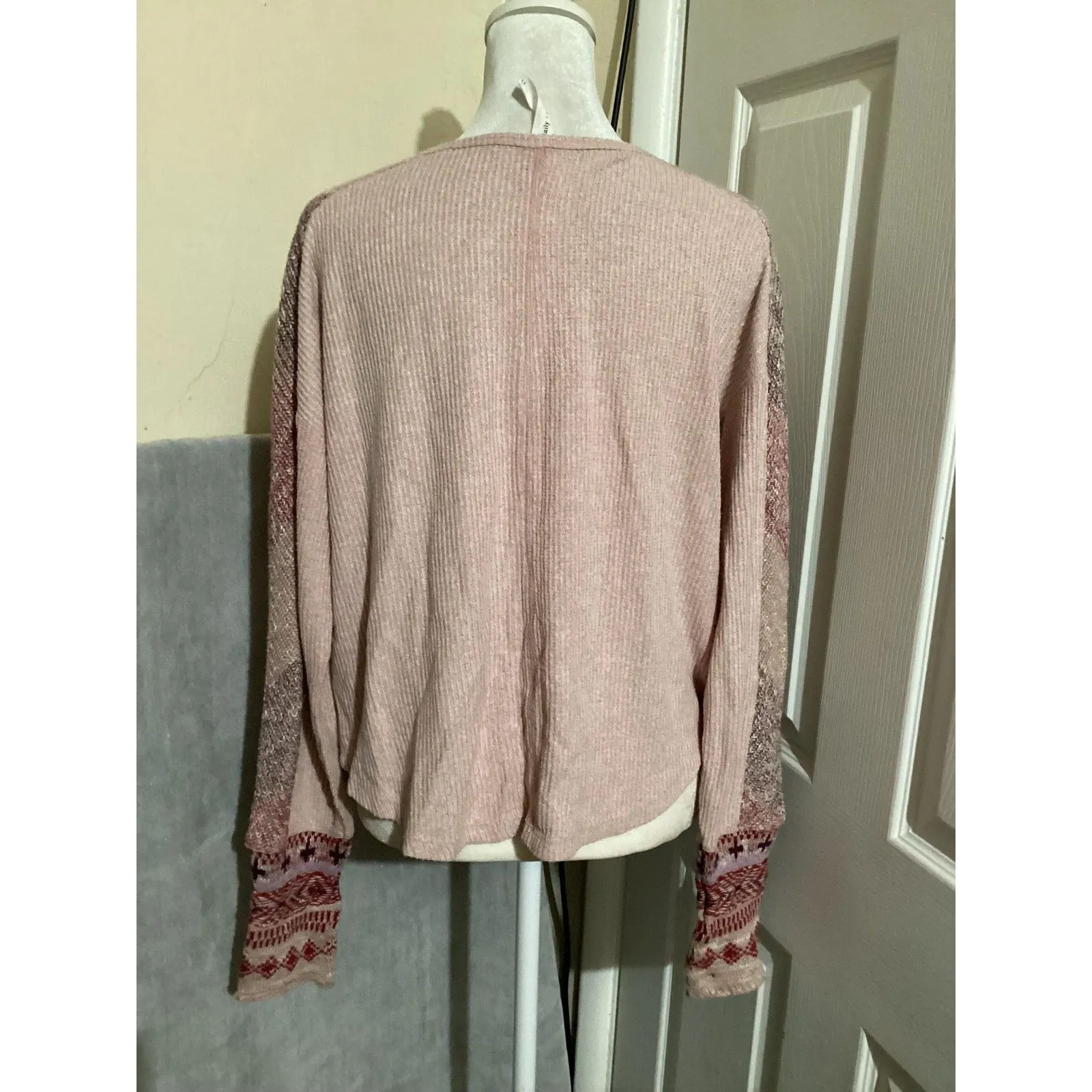 Daily Practice Sweater Womens Medium Pink Ribbed Knit Notch Neck Long Sleeve - Image 4