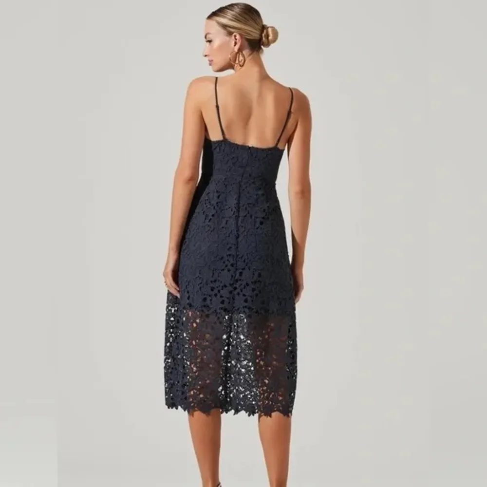 ASTR Lace A Line Midi Dress in Navy Women’s Size Small - Image 2