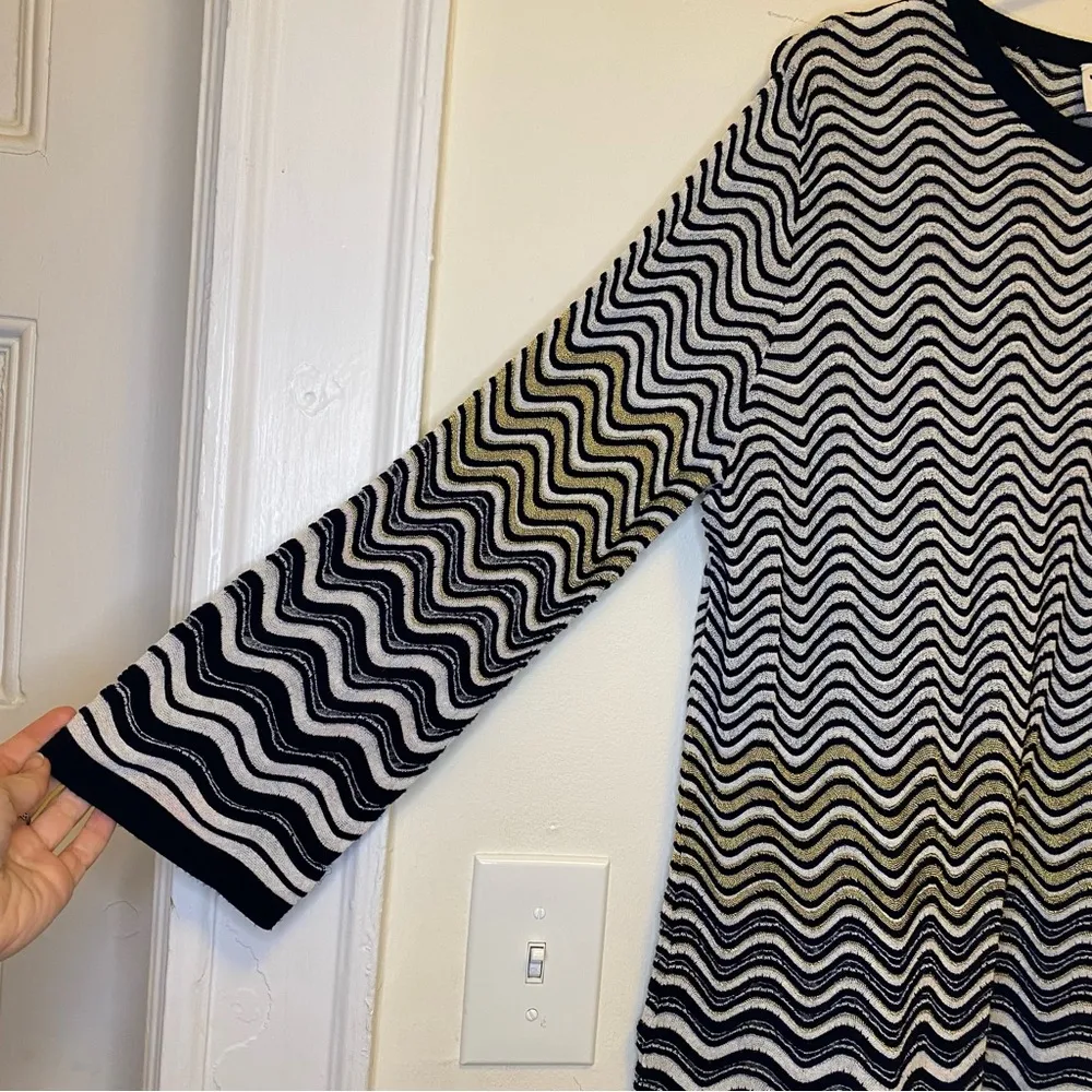 MISSONI Zigzag Pattern Fine Knit Lightweight Sweater Blouse Metallic Gold XXL 12 - Image 4