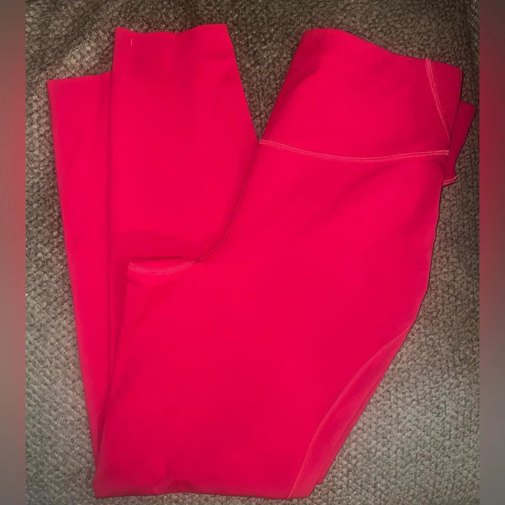 Lululemon Base Pace High-Rise Crop 23" workout legging in Red size 10 - Image 2