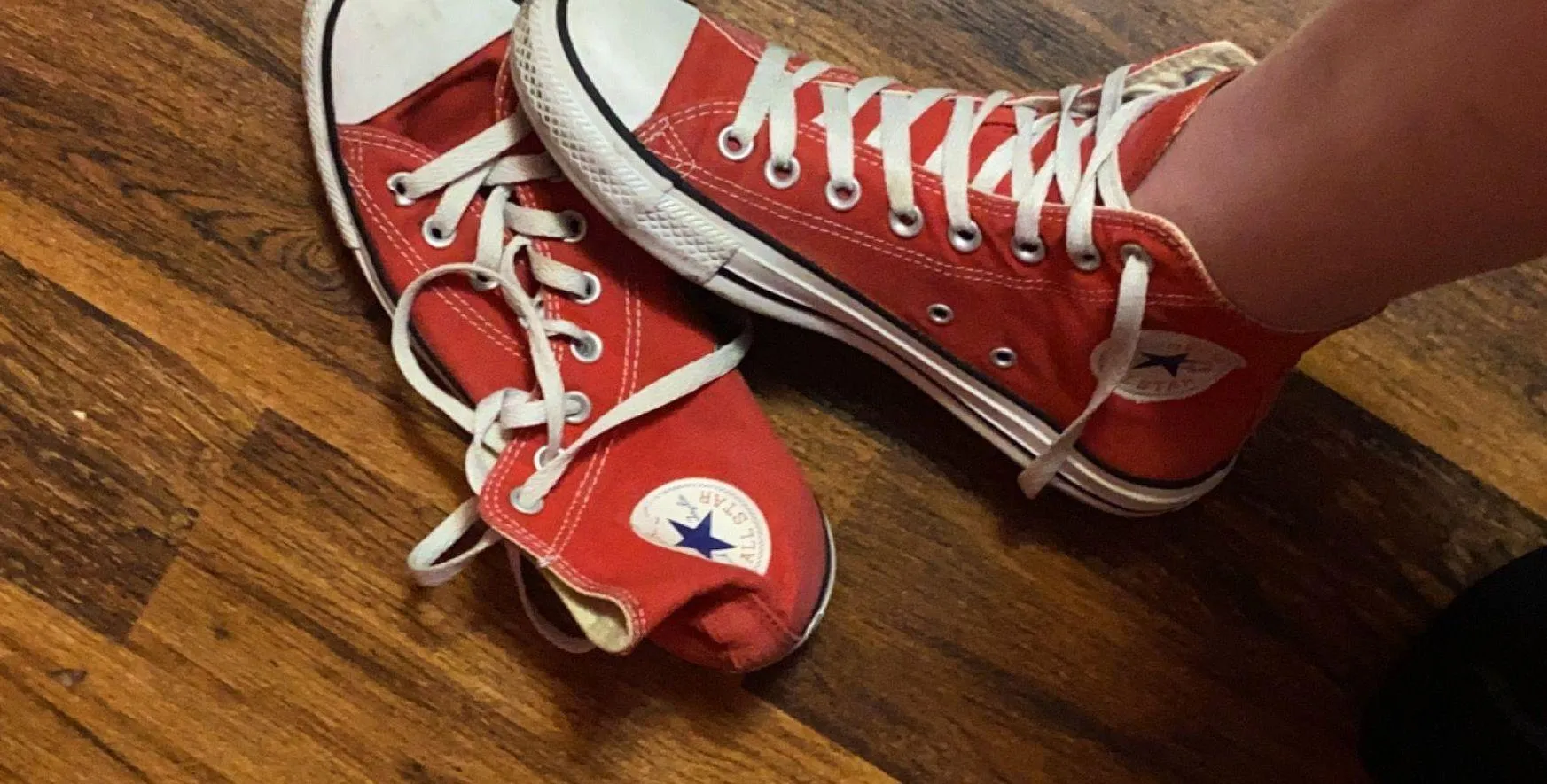 Converse Red - Image 3