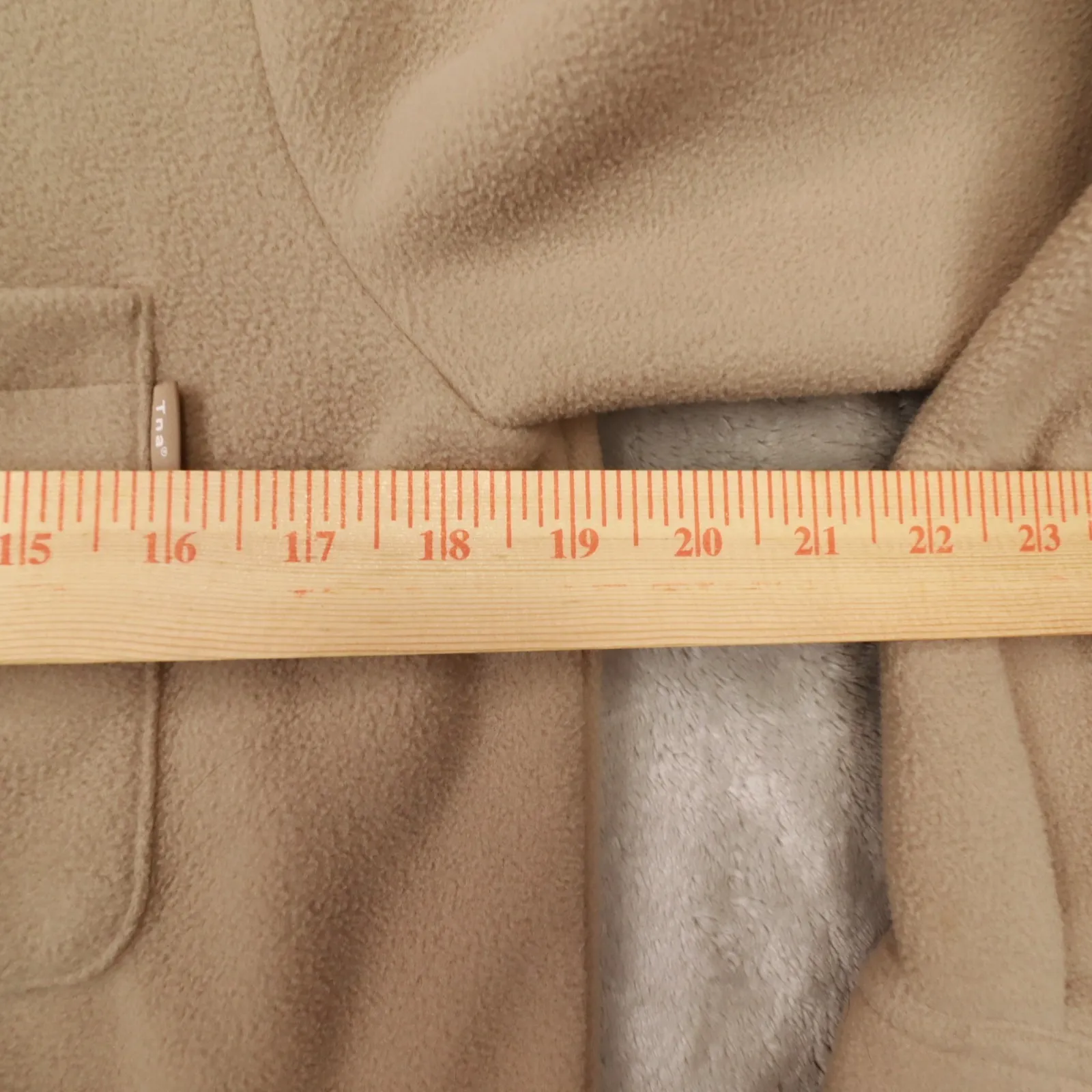 TNA Aritzia Beige Tan‎ Polar Shirt Jacket size XS Cozy Winter Outdoor - Image 5