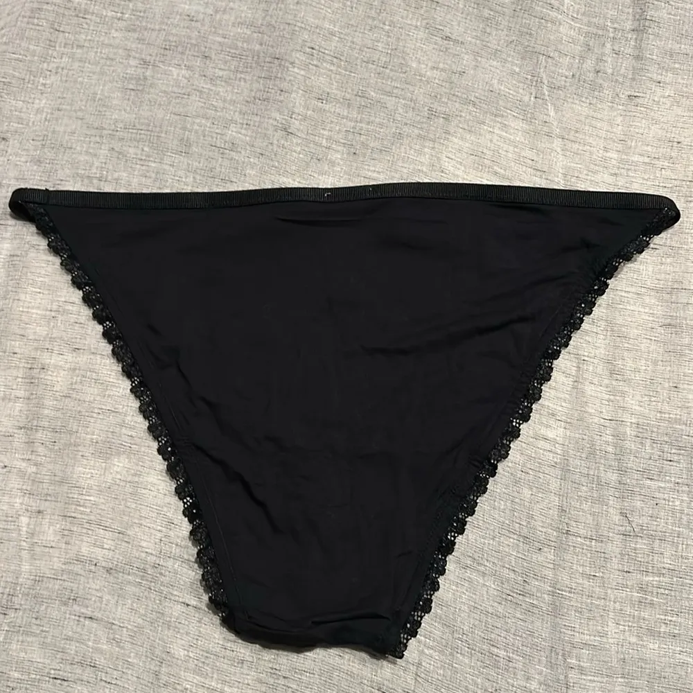 Savage x Fenty A Peek Behind The Lace String Bikini - Image 5