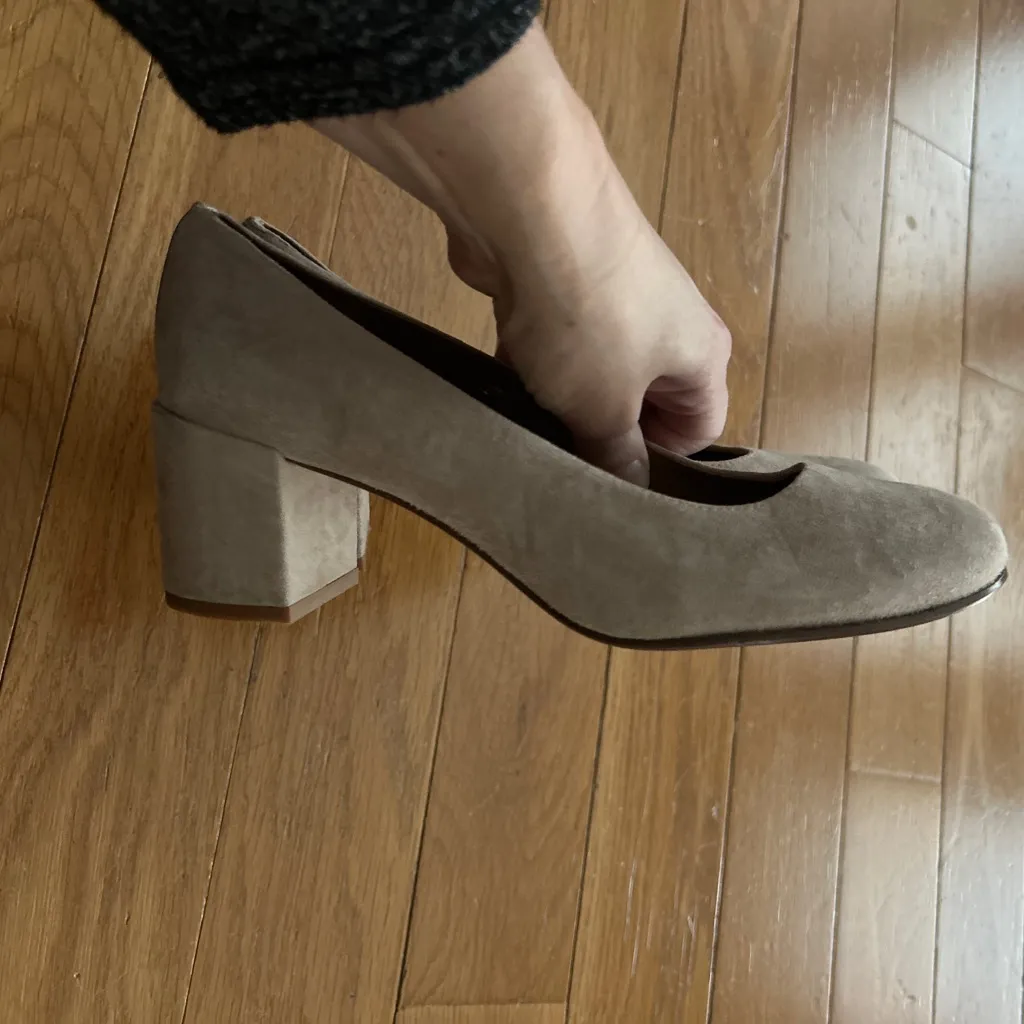 Margaux The Heel Suede Block Pumps Womens Size 36.5 EU 6.5 US Tan Beige Chunky - Image 11