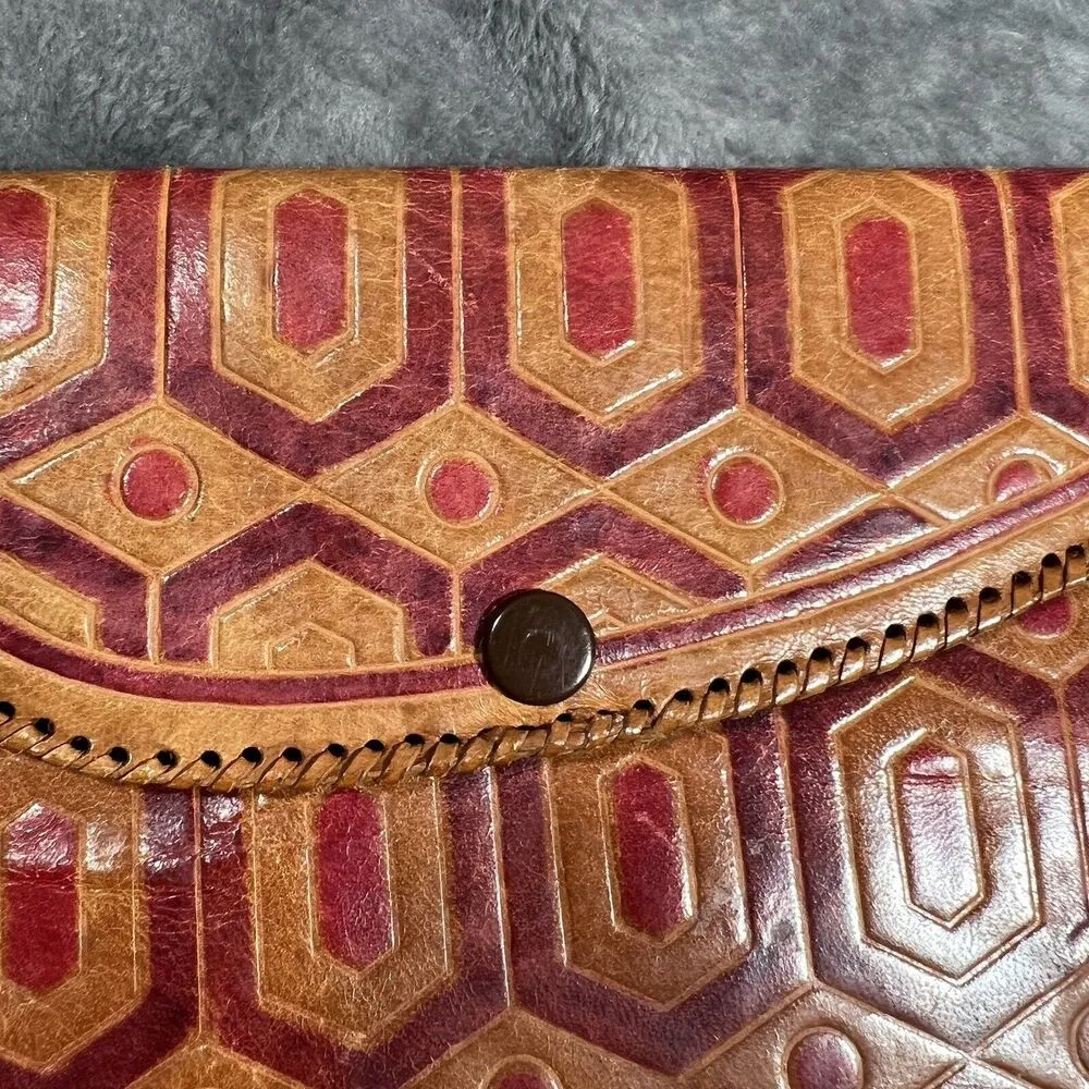 Vtg Tooled Leather boho hippie geometric Embossed Clutch Wallet Purse Handmade - Image 7