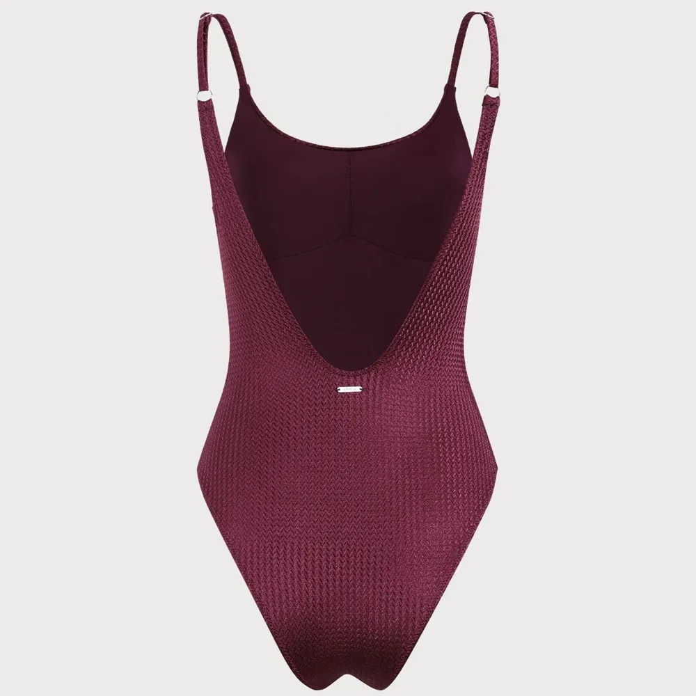 BERLOOK Burgundy Geometric Backless One - Image 6