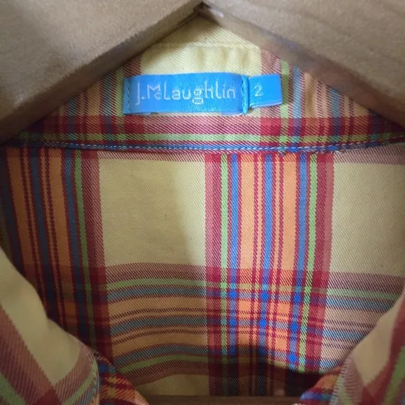 J. McLaughlin Top Womens Size 2 Bright Lightweight Plaid‎ Long Sleeve Button Up - Image 4