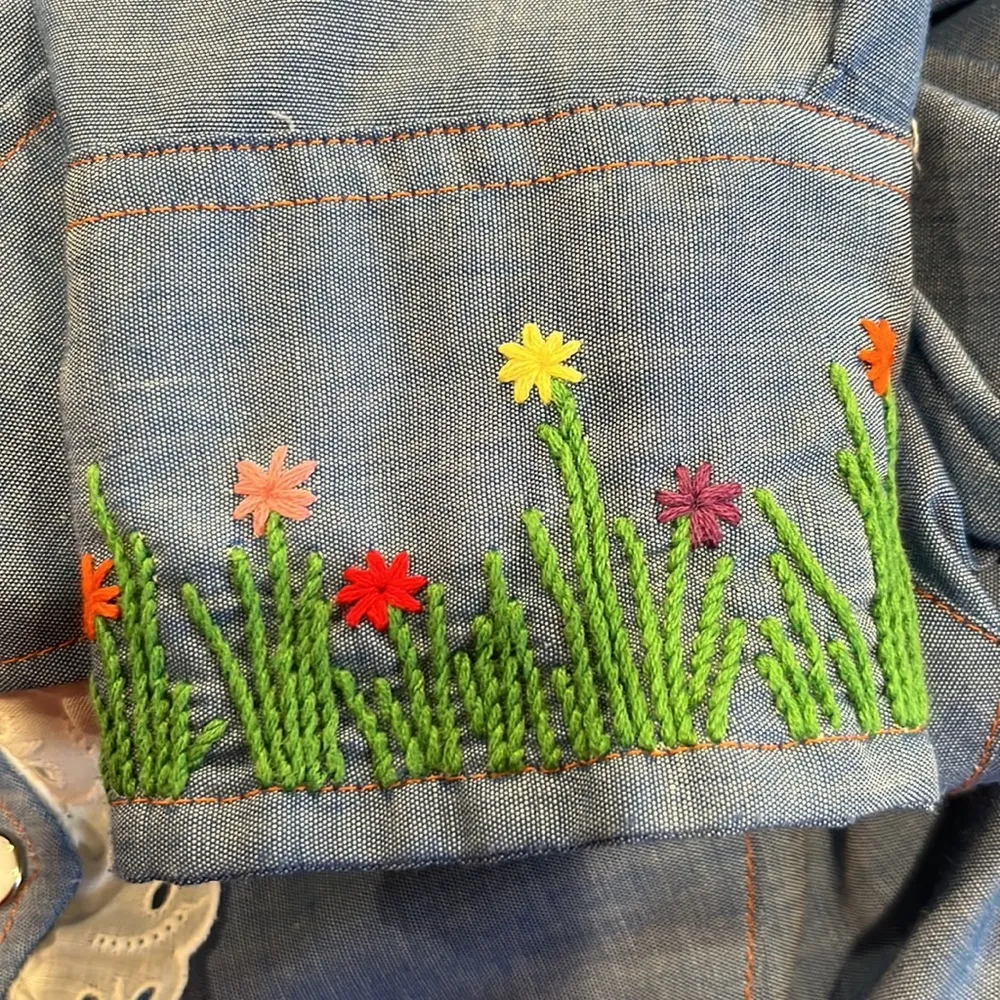 Vintage Hayes Garment Co. Embroidered Cottage Core Country Floral Spring Shirt Blue Size undefined - Image 11