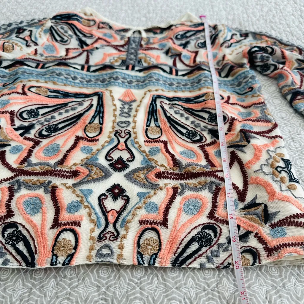 NEW! Abercrombie & Fitch Embroidered Mesh Long Sleeve Top Boho Artsy Size XS - Image 7