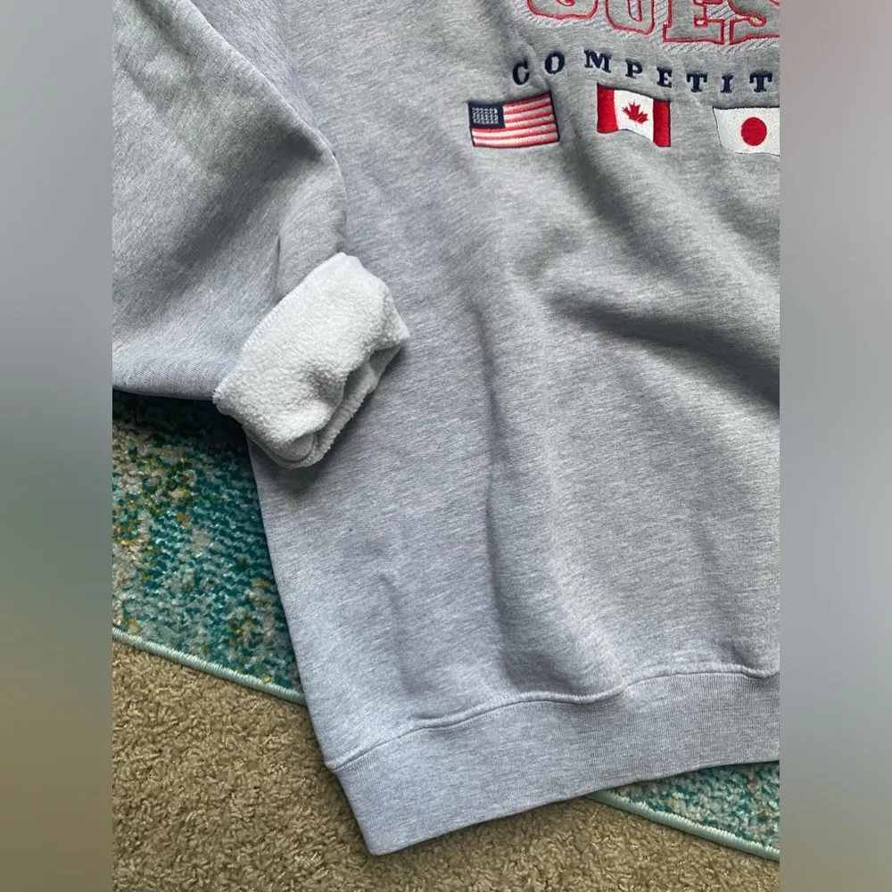 Vintage 90s Guess International Competition gray logo flags sweatshirt, size XL - Image 5