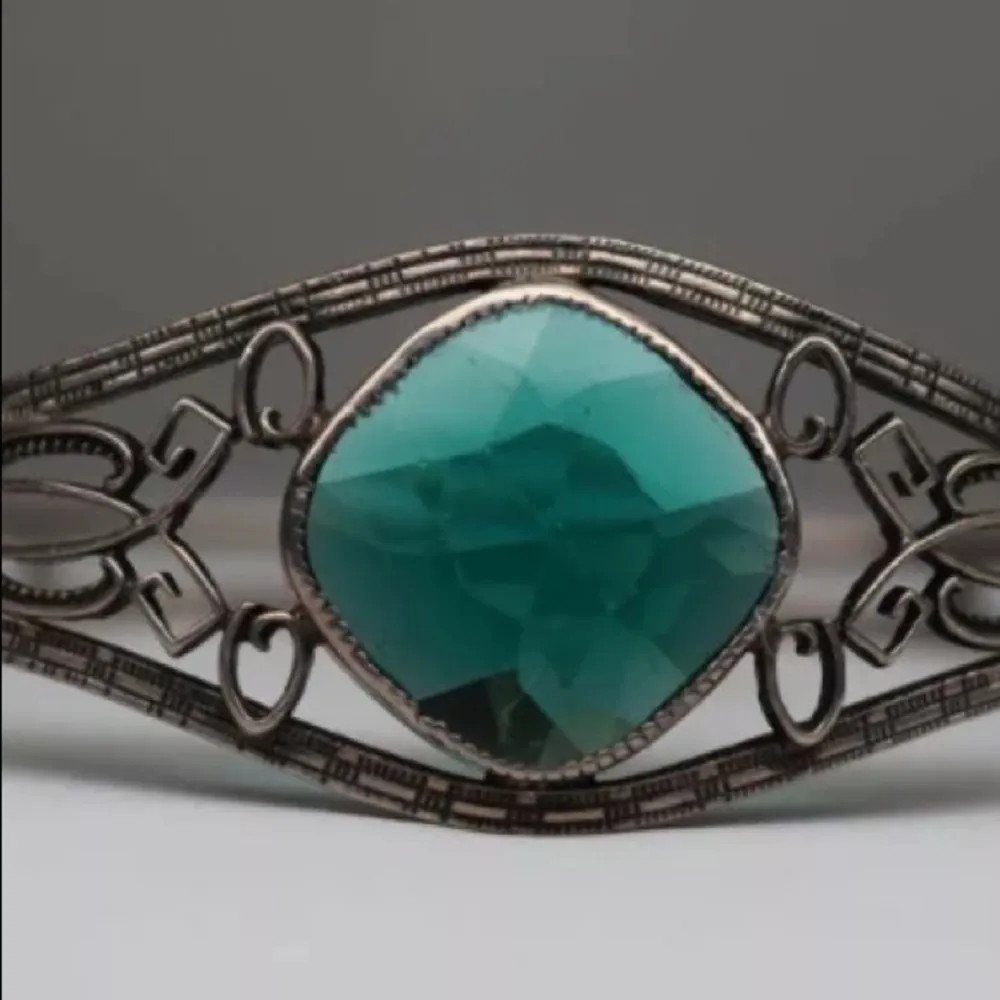 1920’s Art Deco sterling silver bangle bracelet - Image 3