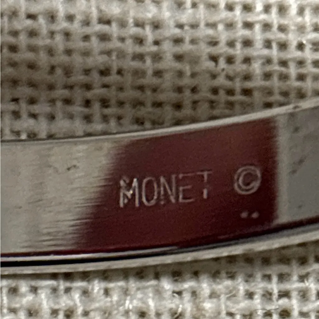 NWT Monet Vintage Silver Frosted Zig Zag Etched Bangle - Image 5