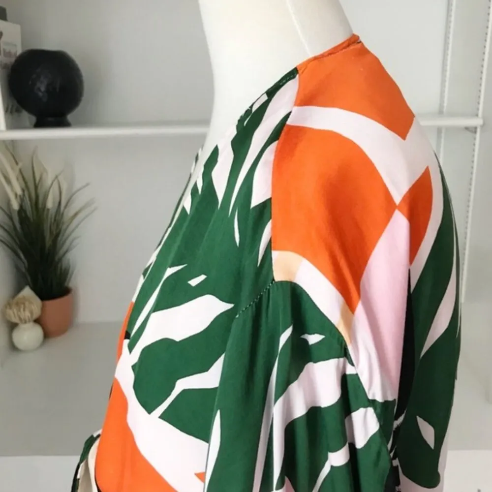 Revolve Skye & Staghorn Eddie Kimono Tie Top M Satin Tropical Mod Palm Print Pink Size M - Image 8