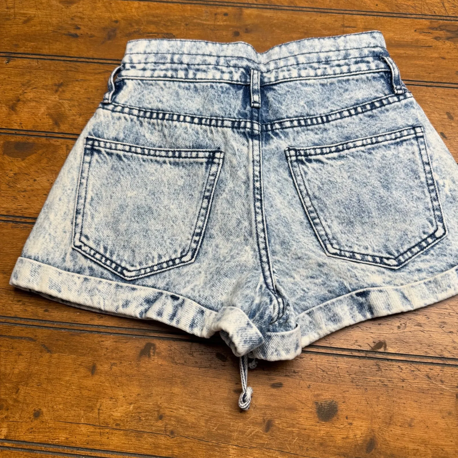 PacSun Mom Shorts Acid Wash Denim Drawstring Waist‎ Size 23 - Image 5
