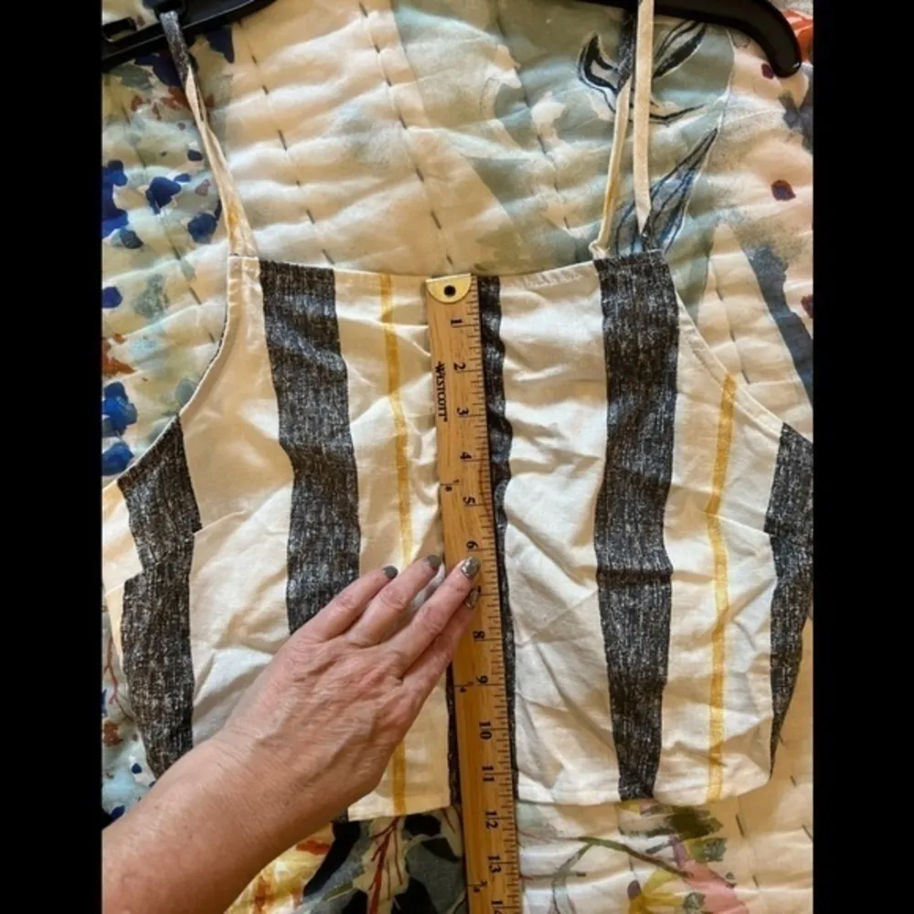 GYPSIES AND MOONDUST L Striped Smocked Crop Top - Image 11