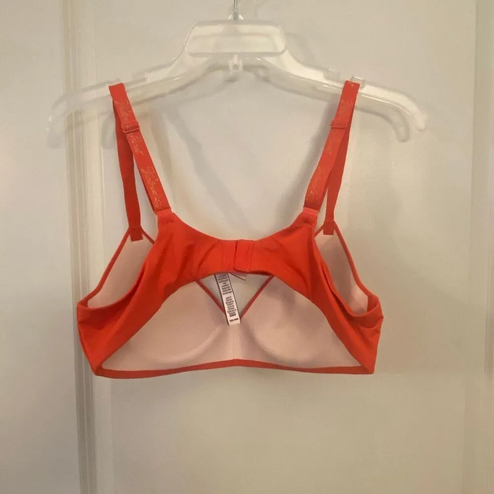 Victoria’s Secret Bra  T-shirt lightly lined wireless bra, size 38B - Image 3