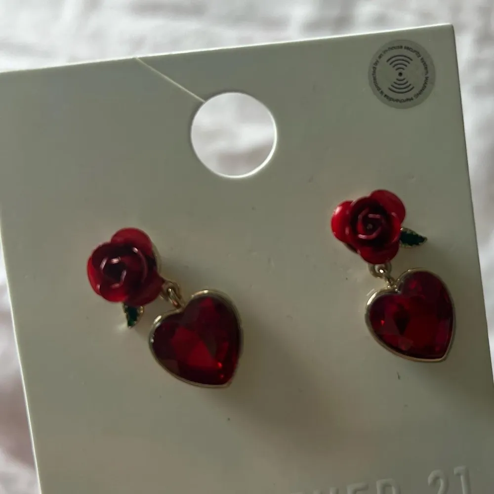 F21 rose stone earrings - Image 4