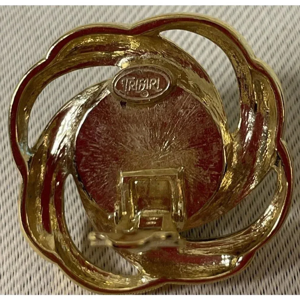 Trifari Blue Cabochon Gold Tone Bezel Signed Clip‎ On Earrings Statement Vintage - Image 3