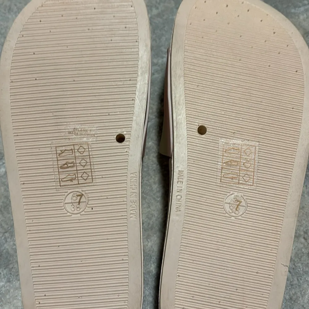 Los Angeles Pink Slides - Image 5